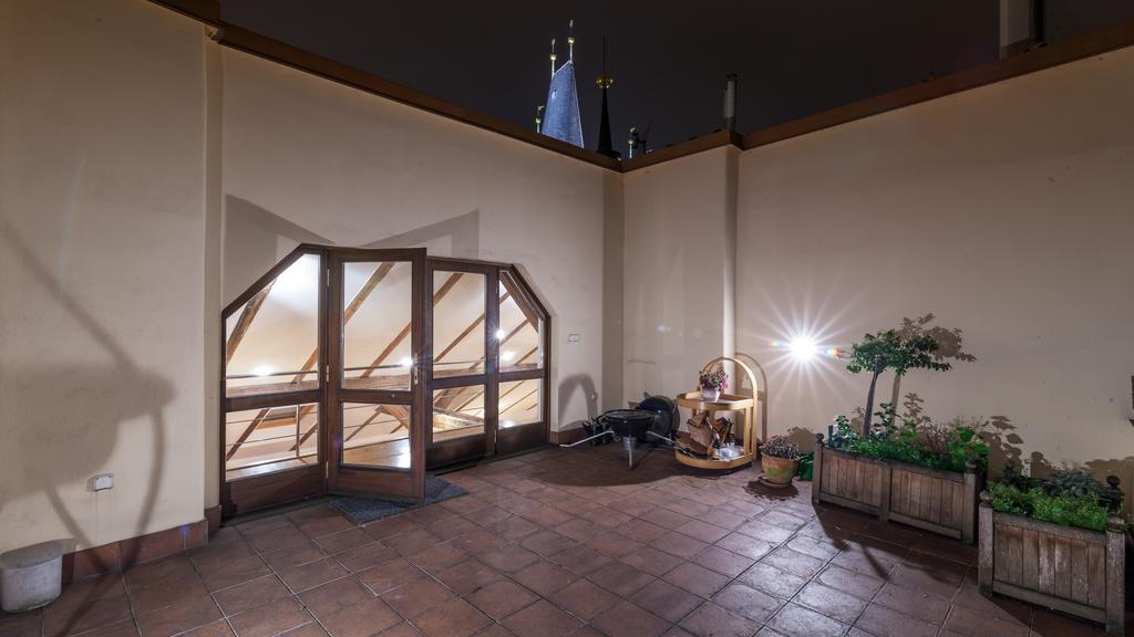 Amazing Charles Bridge Apartment Praga Pokój zdjęcie