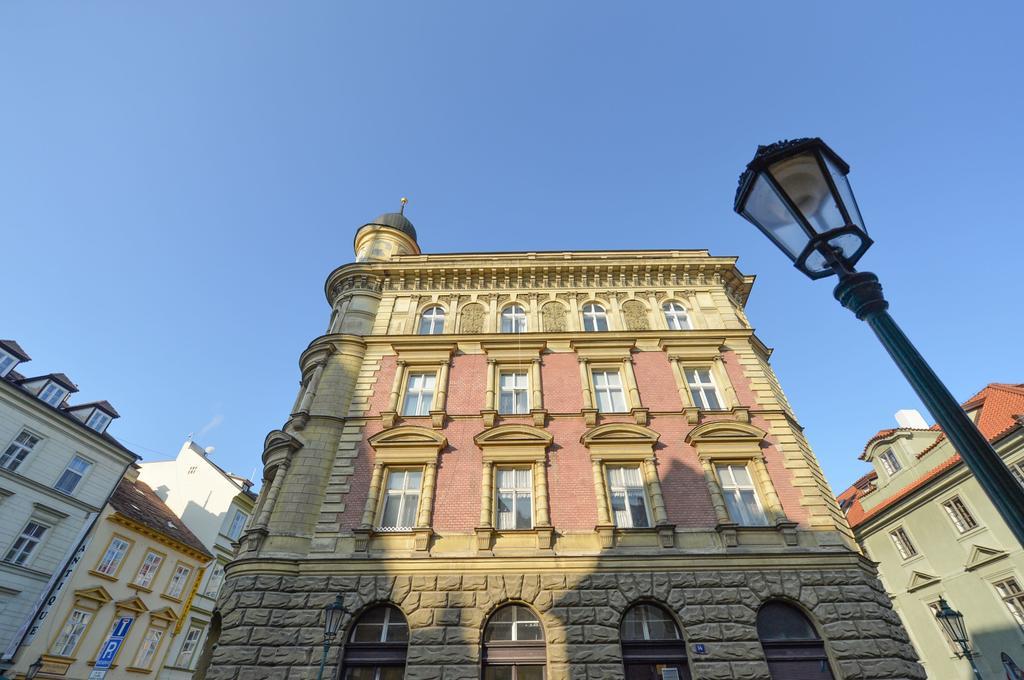 Amazing Charles Bridge Apartment Praga Zewnętrze zdjęcie